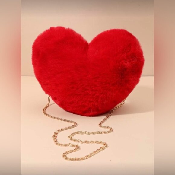 SHEIN Red Heart Faux Fur Clutch with Gold Chain - Picture 1 of 3